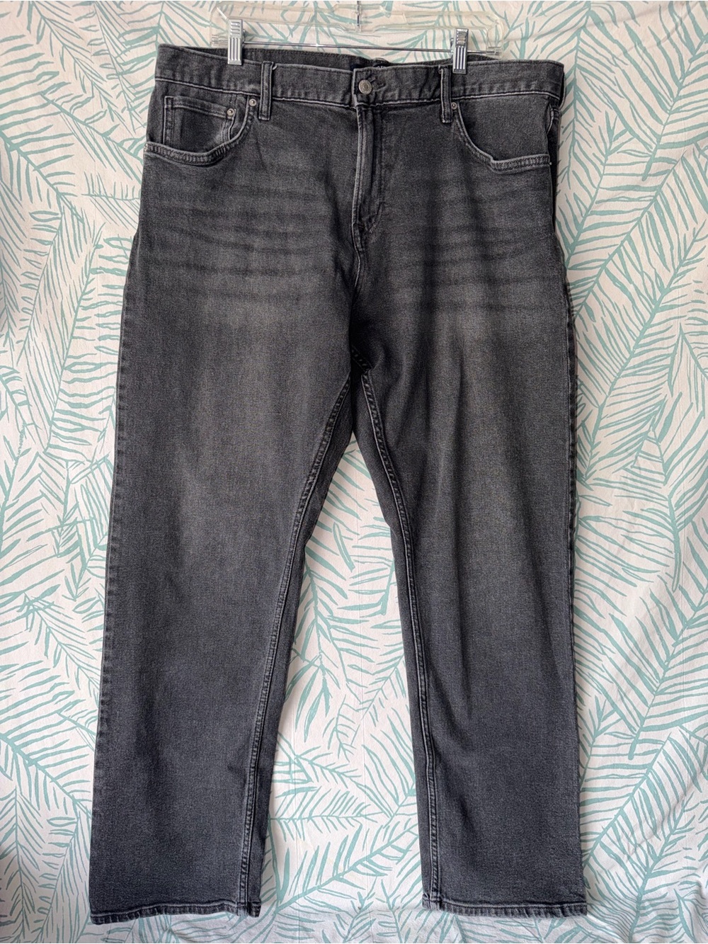 Calvin Klein Jeans Men's Washed Black Straight Jeans